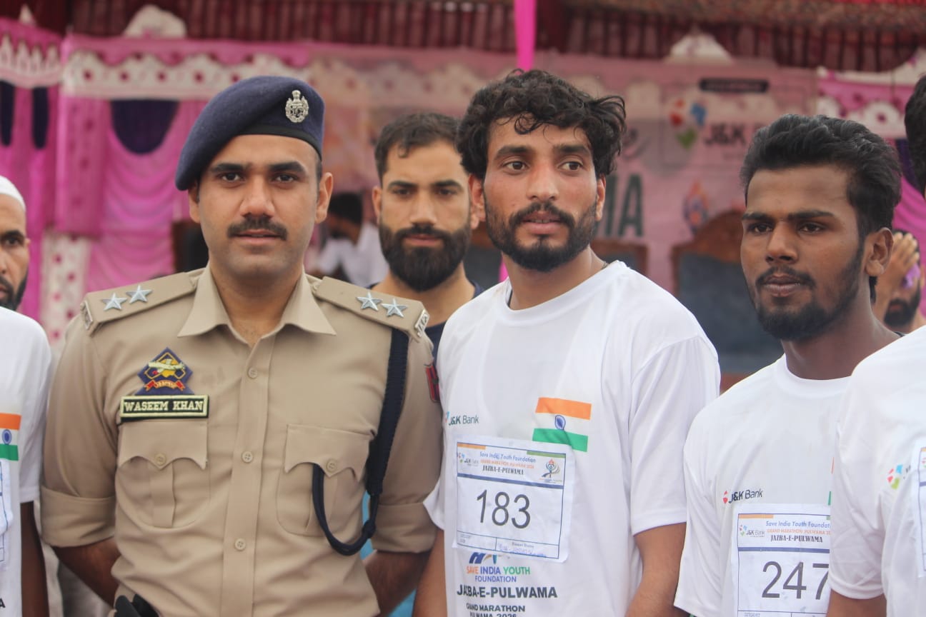 Save India Gallery 18